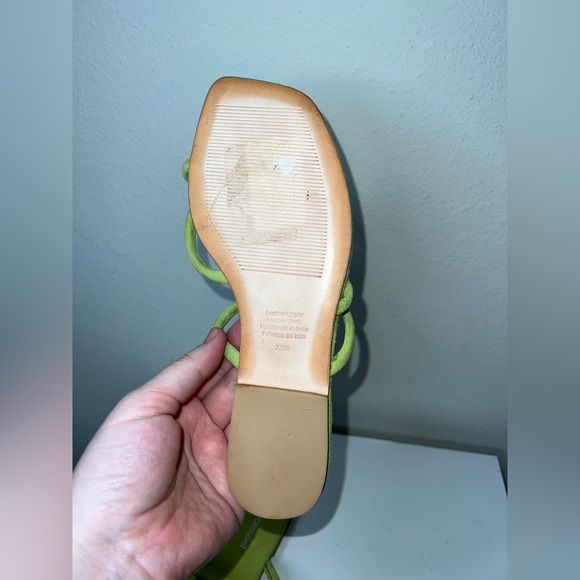 Jeffrey Campbell Rania Green Suede Slip On Strappy Flat Sandal Shoes Sz 7/38 - Picture 5 of 5